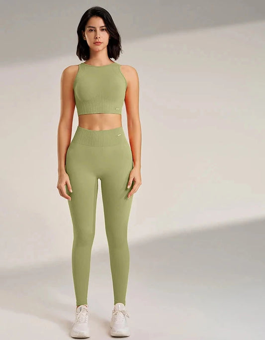 50026424762693|50026424795461|50026425188677